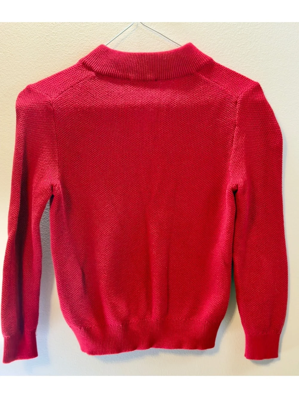 Boys Red Vineyard Vines quarter zip sweater  size 6. Holiday ready!